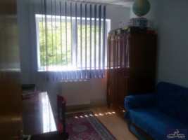 apartament-3-camere-confort-1a-decomandat-in-ploiesti-pe-bd-republicii-3